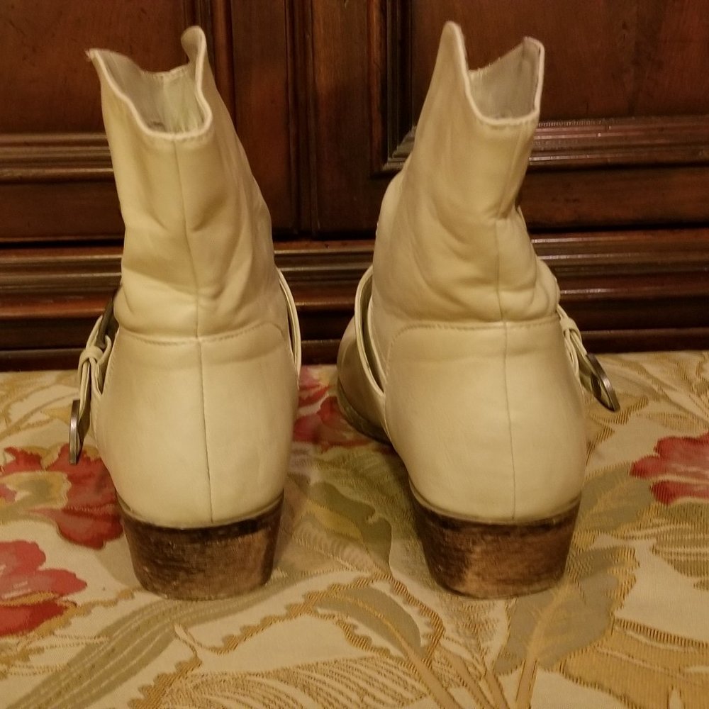 Buckle Boot - Picture 5 of 6